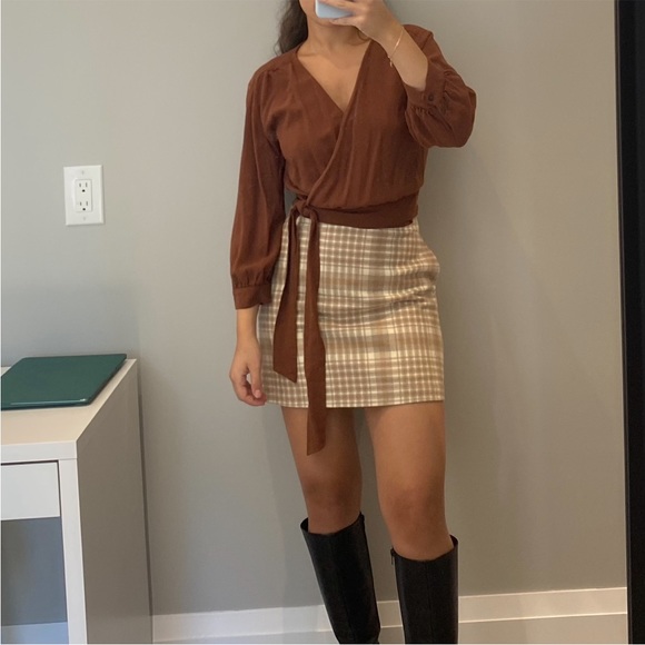 Frank and Oak Wrap Top - Picture 2 of 3